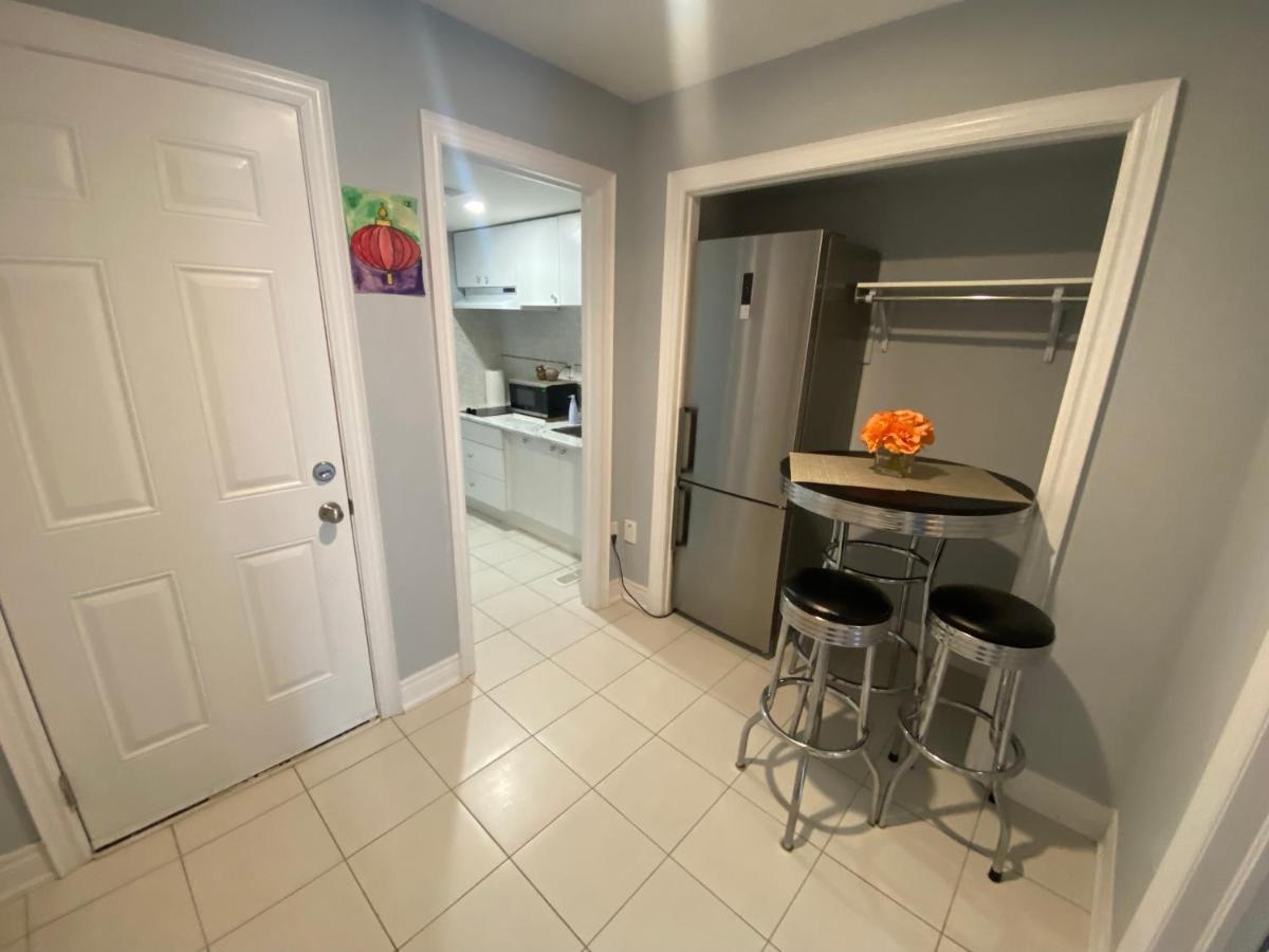 2 Bedroom With 2 Ensuites Unit In Richmond Hill Eksteriør billede