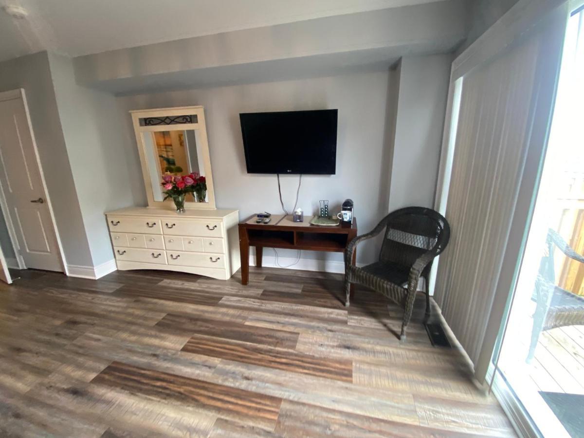 2 Bedroom With 2 Ensuites Unit In Richmond Hill Eksteriør billede
