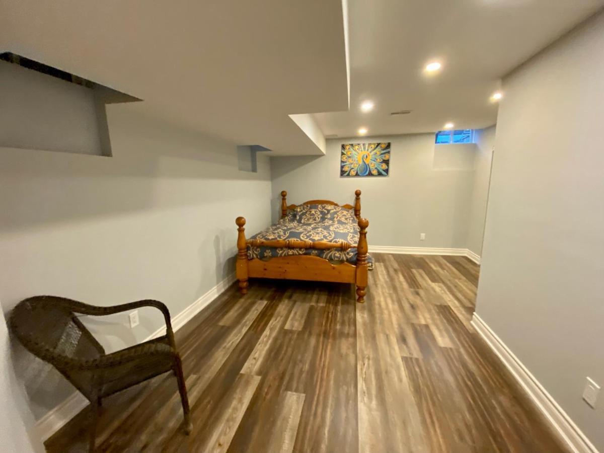 2 Bedroom With 2 Ensuites Unit In Richmond Hill Eksteriør billede